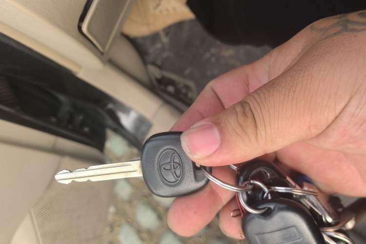 Used Toyota Corolla EX 2013 1.6L Manual Luxury Edition