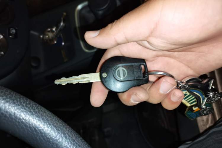 Used Nissan Tiida 2011 1.6L Manual Comfort Edition