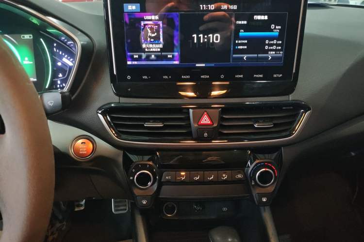 Used Hyundai Lafesta 2019 280TGDi Sport Edition China VI Audio And AC Panel