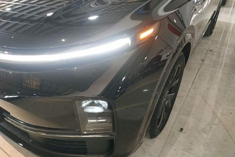 Used Li Auto L7 2023 Pro Model
