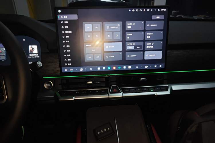 Used Tank 400 New Energy 2026 Model—Hi4-T Smart Enjoyment Version Audio And AC Panel