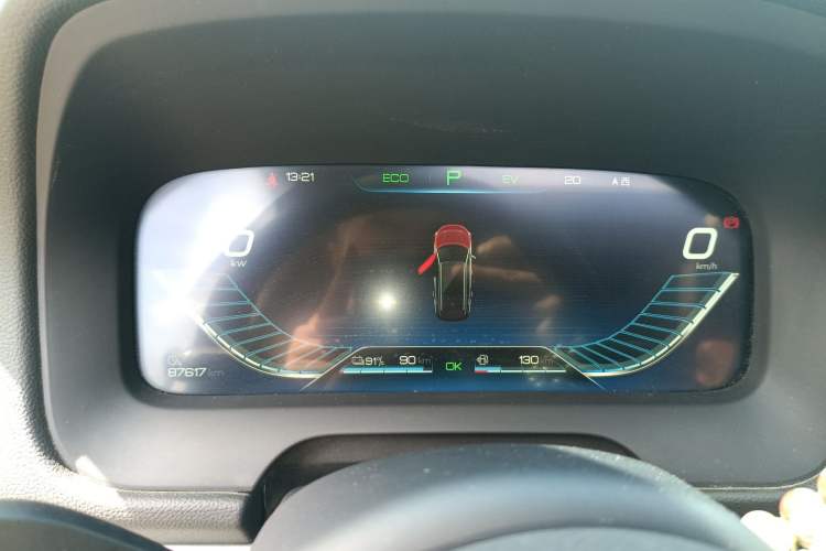 Used BYD Tang New Energy 2019 DM 2.0T All-Wheel Drive Connected Leading Model 7 Seats China VI Standard