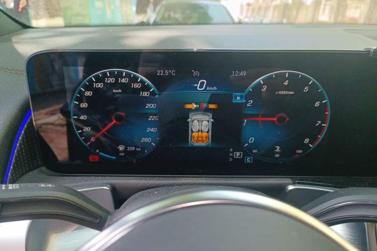 Used Mercedes-Benz GLB 2021 GLB 200 Dynamic Edition Instrument Cluster