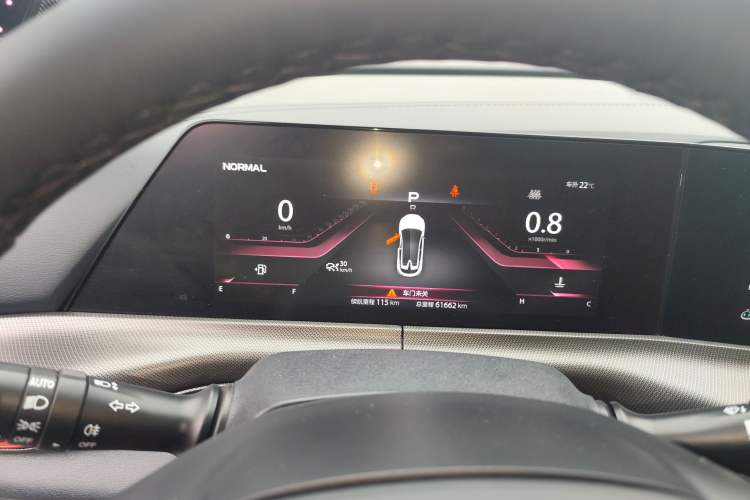 Used CHANGAN UNI-T 2020 1.5T Prestige Version
