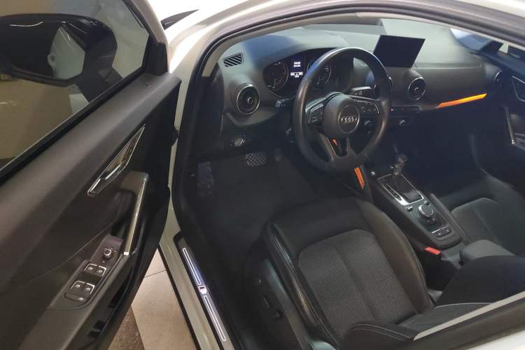 Used Audi Q2L 2021 35 TFSI Fashion Dynamic Model
