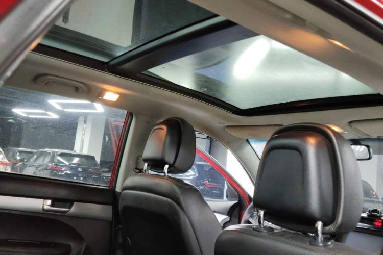 Used Kia Sorento 2013 2.4L 5-seat Gasoline Luxury Edition Headliner