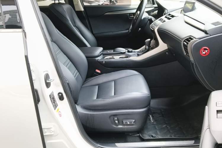 Used Lexus NX 2015 300h Front-Drive Fēngshàng Edition Right Front Seat