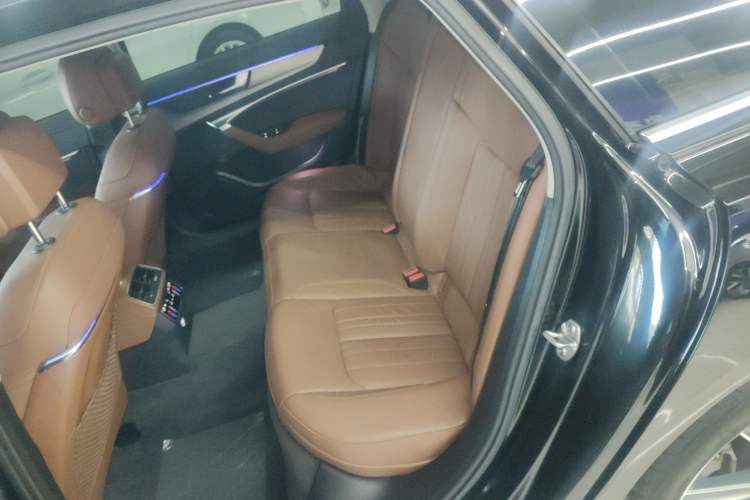 Used Audi A6L 2021 45 TFSI Prestige Elegant Edition
