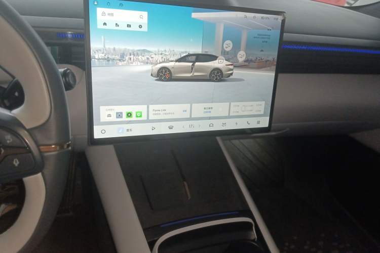 Used Lynk & Co Z10 2025 95 kWh 702 km All-Wheel Drive Intelligent Driving Ultra
