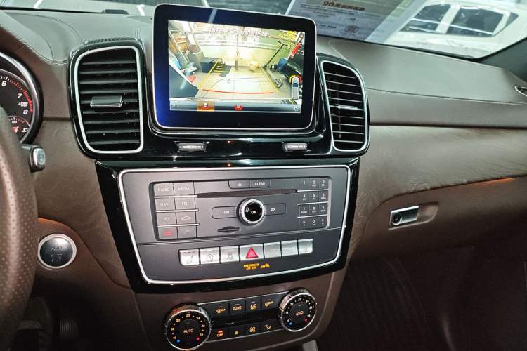 Used Mercedes-Benz GLE 2017 GLE 320 4MATIC Dynamic Model