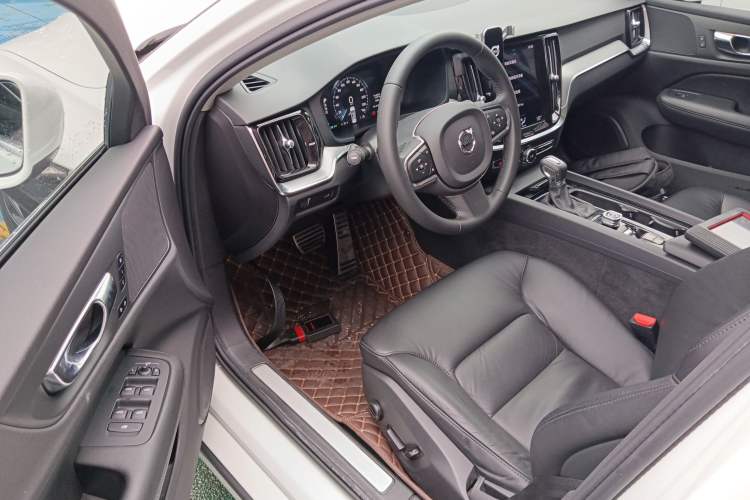 Used Volvo S60 2021 T4 Zhiyi Luxury Edition Driver Seat