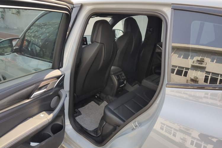 Used BMW X3 2022 M40i Left Rear Seat