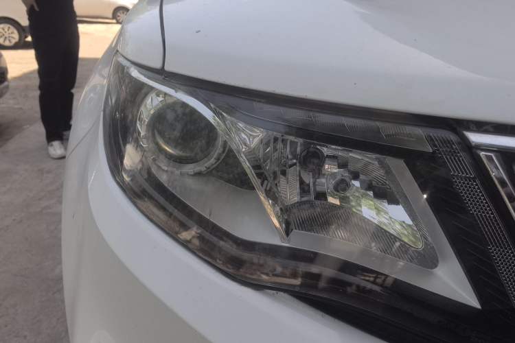 Used Geely Auto Emgrand X7 Sport 2021 Million Edition 1.8TD Manual Two-Wheel Drive Comfort Model
