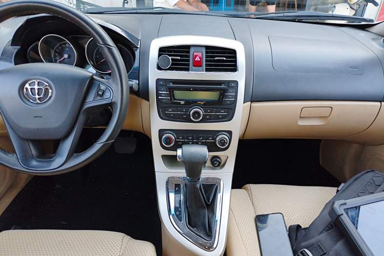 Used Brilliance H330 2013 1.5L Automatic Luxury Model