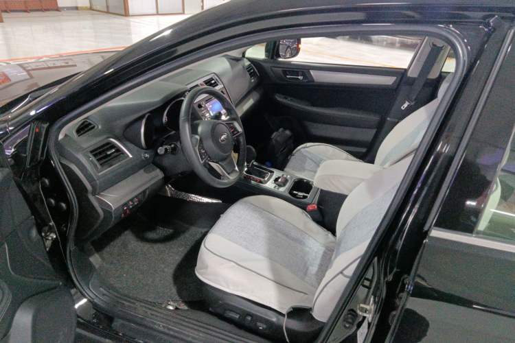 Used Subaru Legacy 2020 Revised Version 2.5i All-Wheel-Drive Fashion Edition