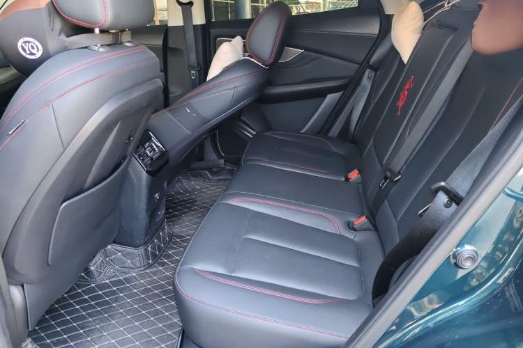 Used FORTHING T5 EVO 2021 1.5TD DCT Diamond Edition Left Rear Seat