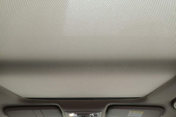 Used Venucia T60 2018 1.6L CVT Smart Edition China V Standard
