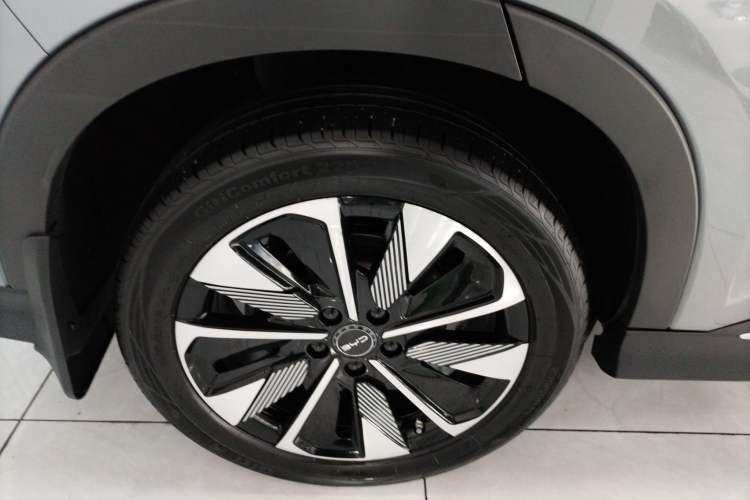 Used BYD Song PLUS New Energy 2025 EV 520km Premium Version
