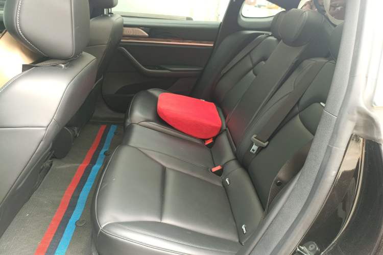 Used NETA S 2022 Extended-Range Version 1160 km Range Rear-Wheel-Drive Compact Edition