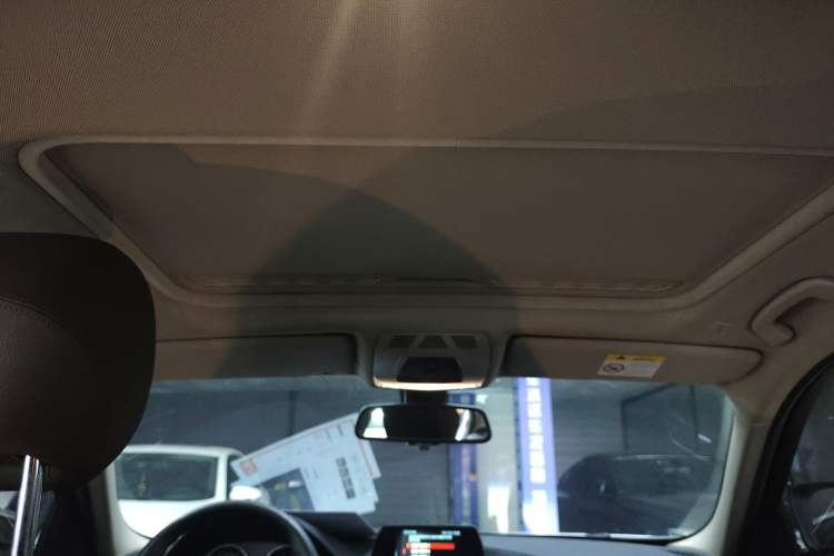 Used BMW 3 Series 2018 320Li Fashion Model
