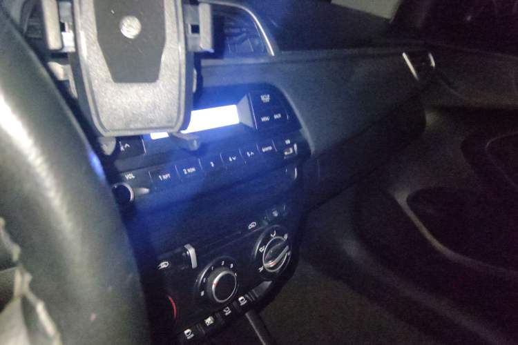 Used Hyundai Verna (older generation) 2017 1.4L Manual Refreshed Version China V Standard
