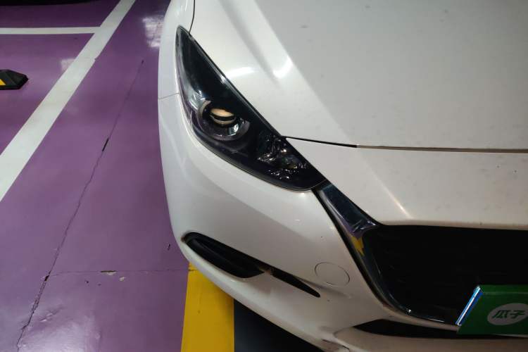 Used Mazda 3 Axela 2019 Cloud-Controlled Version Sedan 1.5L Automatic Comfort Trim China VI Standard