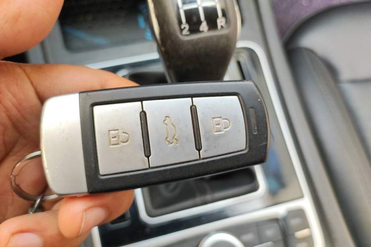 Used Zotye T700 2017 1.8T Manual Luxury Model
