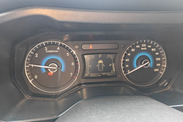 Used Dongfeng Fengon 580 2017 1.5T CVT Comfort Model
