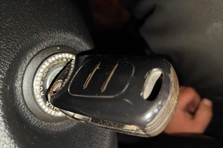 Used Kia Sportage R 2014 2.0L Manual Two-Wheel Drive GL Trim