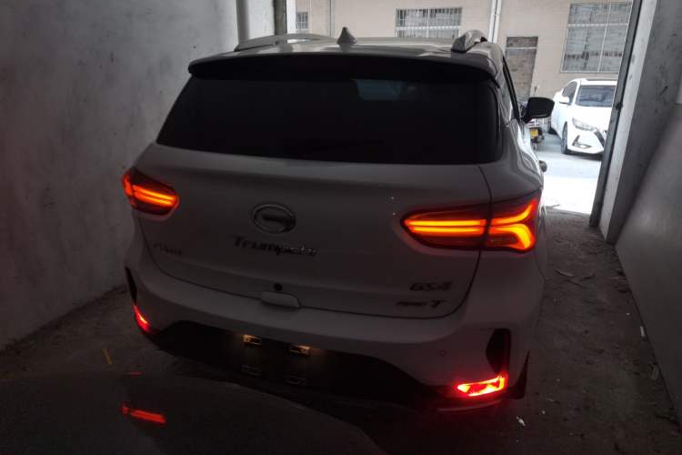 Used GAC Trumpchi GS4 2018 235T Manual Two-Wheel Drive Luxury Edition
