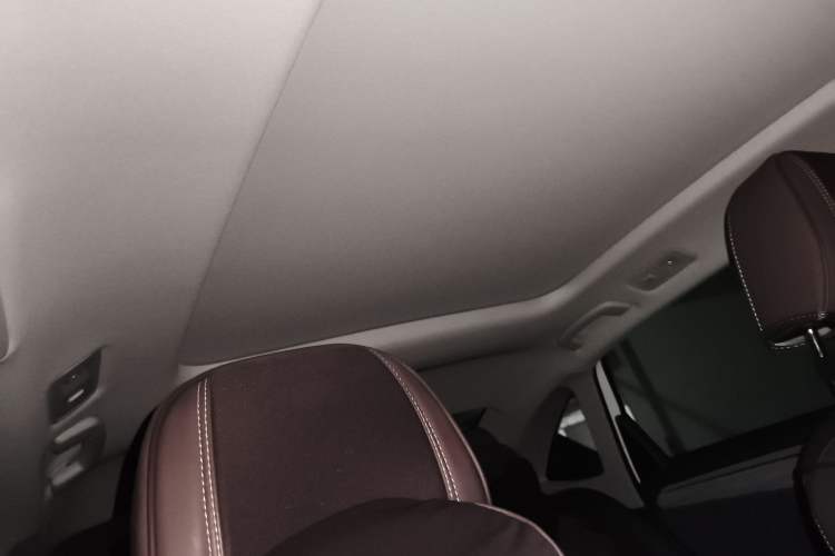 Used Volkswagen Sagitar 2023 300TSI DSG Excellence Edition Headliner