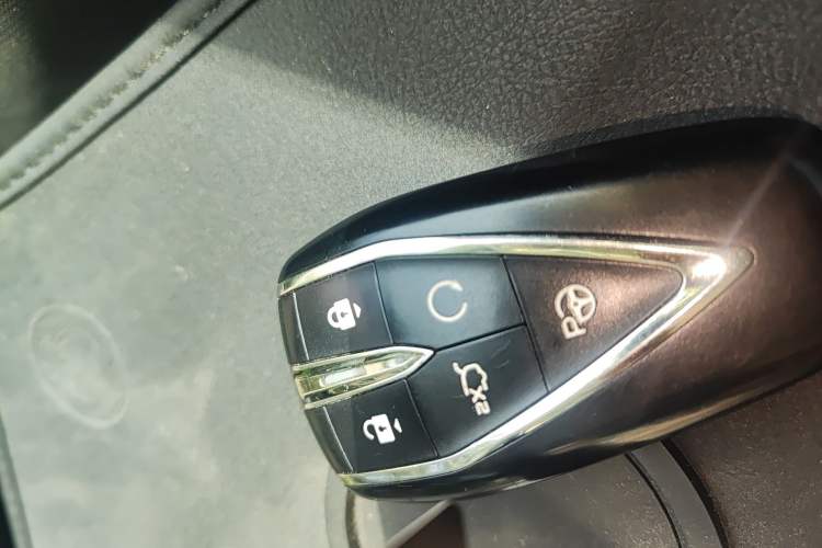 Used CHANGAN UNI-T 2022 1.5T Flagship Edition Vehicle Key