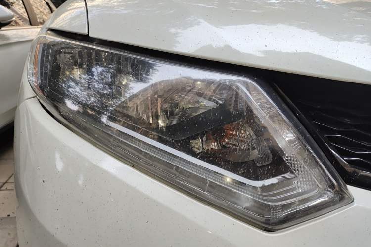 Used Nissan X-Trail 2015 2.0L CVT Comfort MAX Edition 2WD