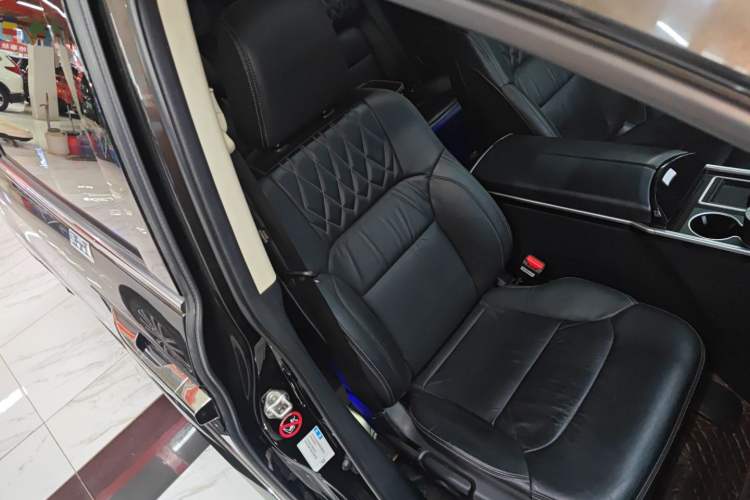 Used Honda Elysion 2019 2.0L Hybrid Luxury Edition