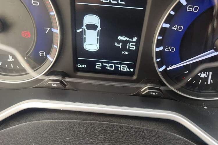 Used Geely Auto Vision X3 2019 Upgraded Model 1.5L Manual Luxury Version
