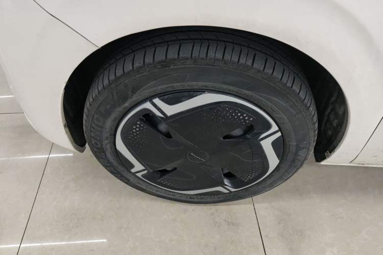 Used Dongfeng NAMMI 01 2024 330 Industry Edition