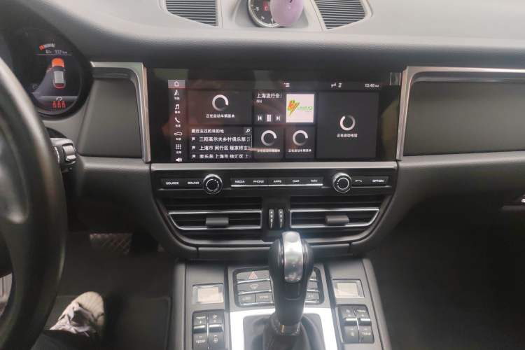 Used Porsche Macan 2021 Macan 2.0T