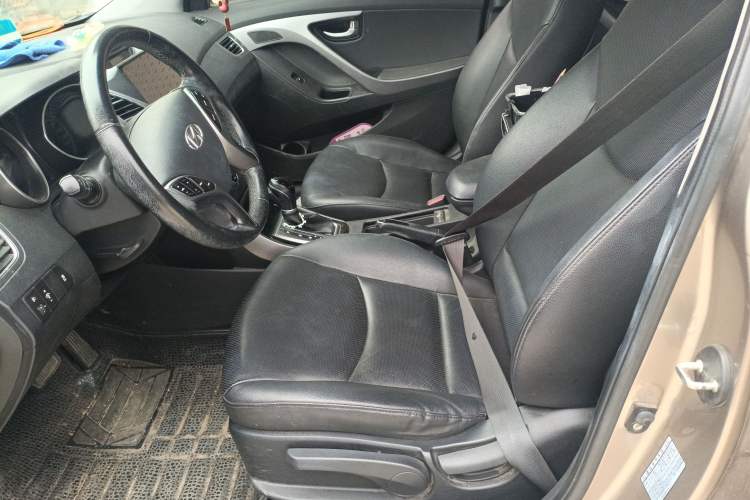 Used Hyundai Elantra (5th Generation / Langdong) 2015 1.6L Automatic Leading Model Left Front Seat