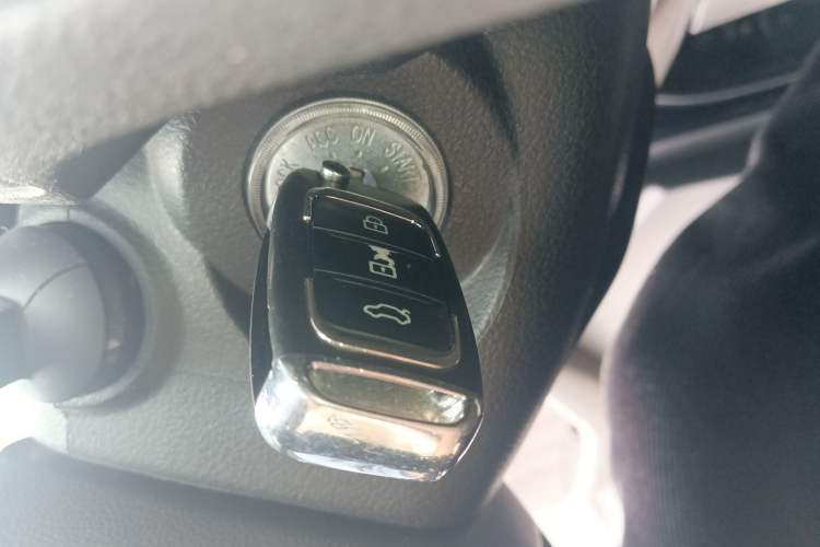 Used Leopaard CS10 2015 2.0T Manual Excellence Edition
