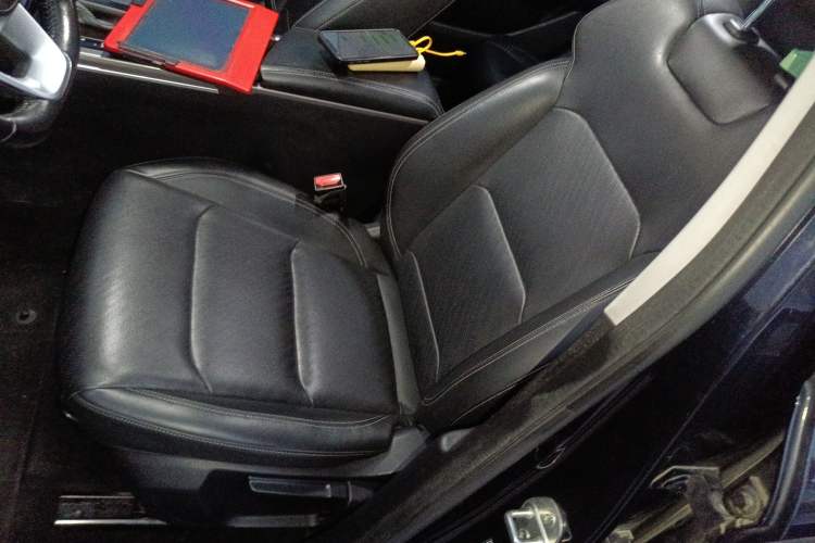 Used Geely Auto Emgrand 2022 4th Generation 1.5L CVT Luxury Model
