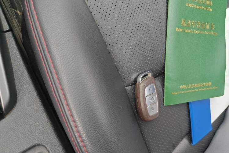 Used Hyundai Elantra (5th Generation / Langdong) 2016 1.6L Manual Luxury Model