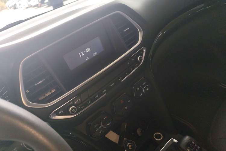 Used GAC Trumpchi GS4 2017 200T Manual Two-Wheel Drive Elite Edition
