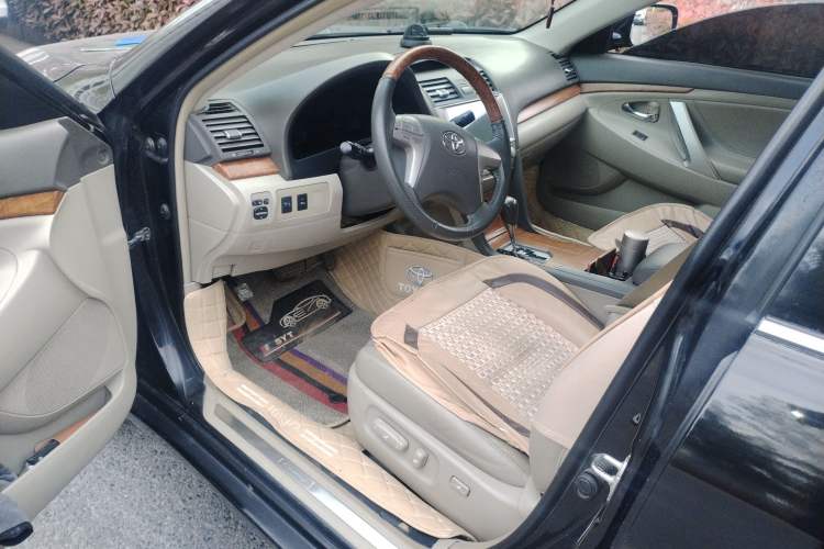 Used Toyota Camry 2011 200G Classic Anniversary Edition Driver Seat