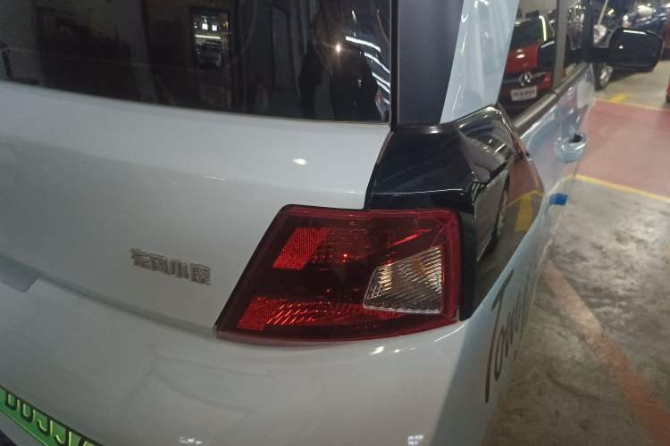 Used Dongfeng Fengon MINIEV 2022 Shishi Style Practical Version