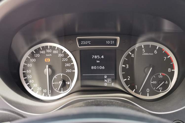 Used Infiniti QX30 2017 2.0T Four-Wheel Drive Fashion Edition Instrument Cluster