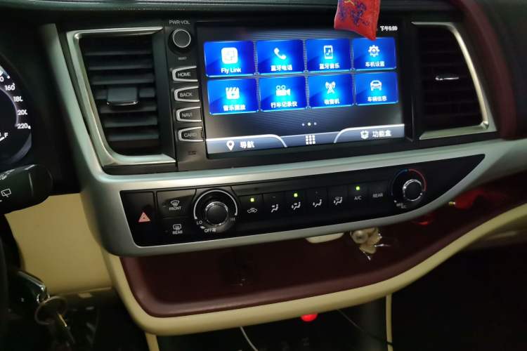 Used Toyota Highlander 2015 2.0T Four-Wheel Drive Elite Edition 7-Seater
