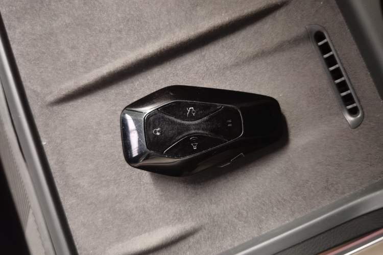 Used ARCFOX Alpha S5 2024 708MAX 200kW
