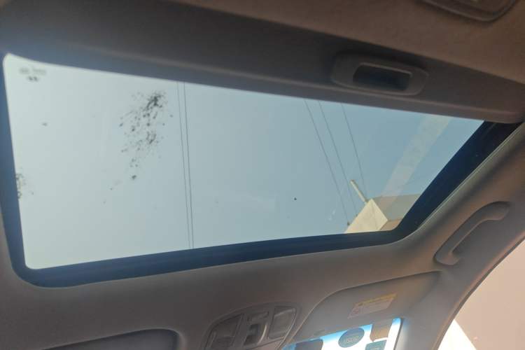 Used Hyundai Elantra (6th Generation / Lingdong) 2016 1.6L Automatic ZhiXuan – Elite Version Headliner