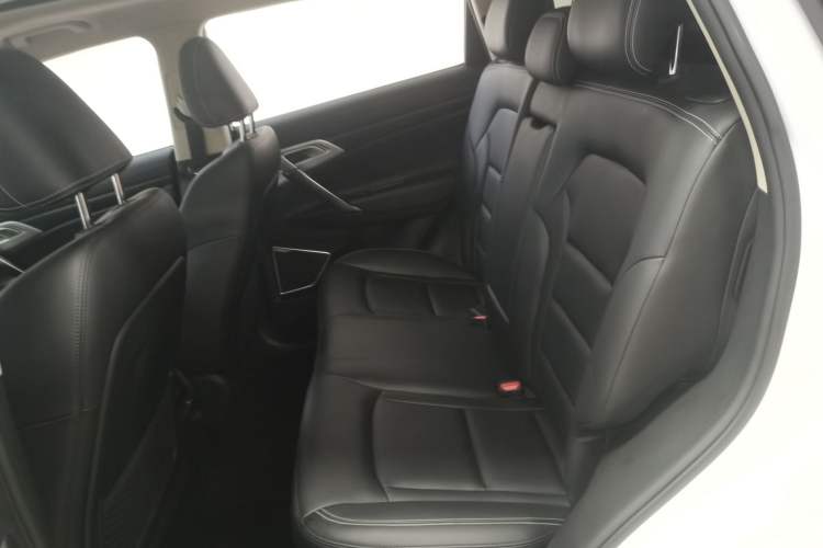 Used Geely Auto Emgrand X7 Sport 2016 1.8TD Automatic ZhiShang Model