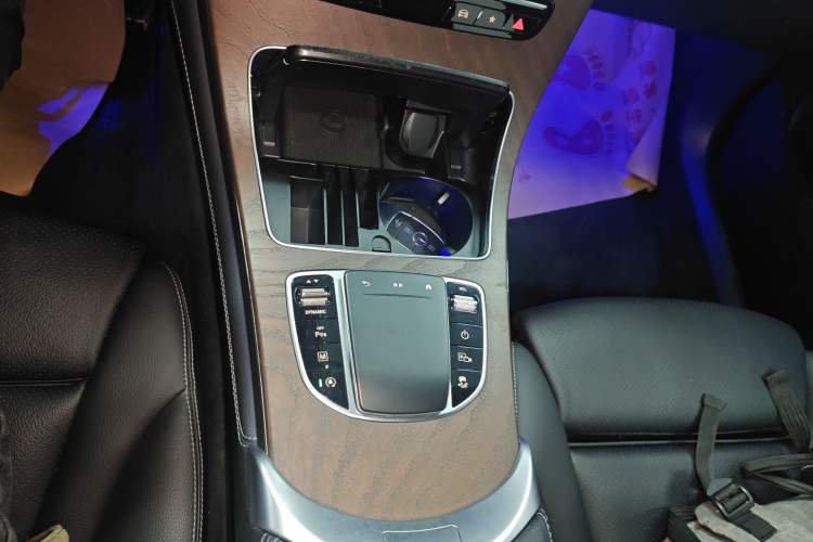 Used Mercedes-Benz GLC 2020 GLC 260 L 4MATIC Luxury Model Gear Lever